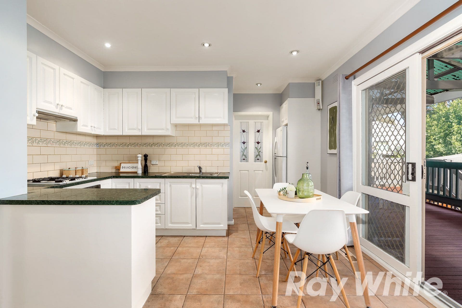 6A Hurter Street, Blackburn South VIC 3130, Blackburn South - Thumbnail 3