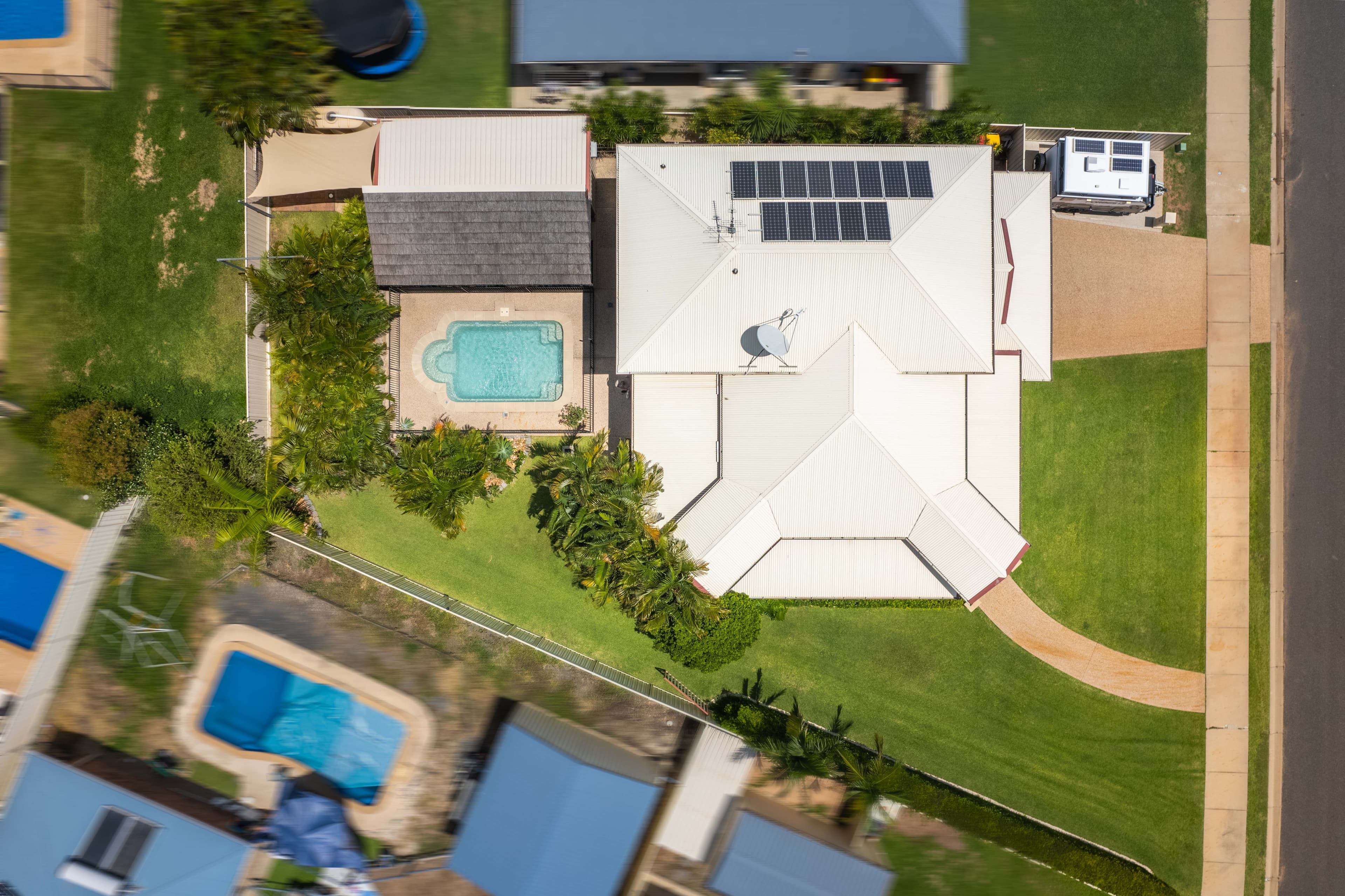 3 Yering Street, Emerald QLD 4720, Emerald - Thumbnail 3