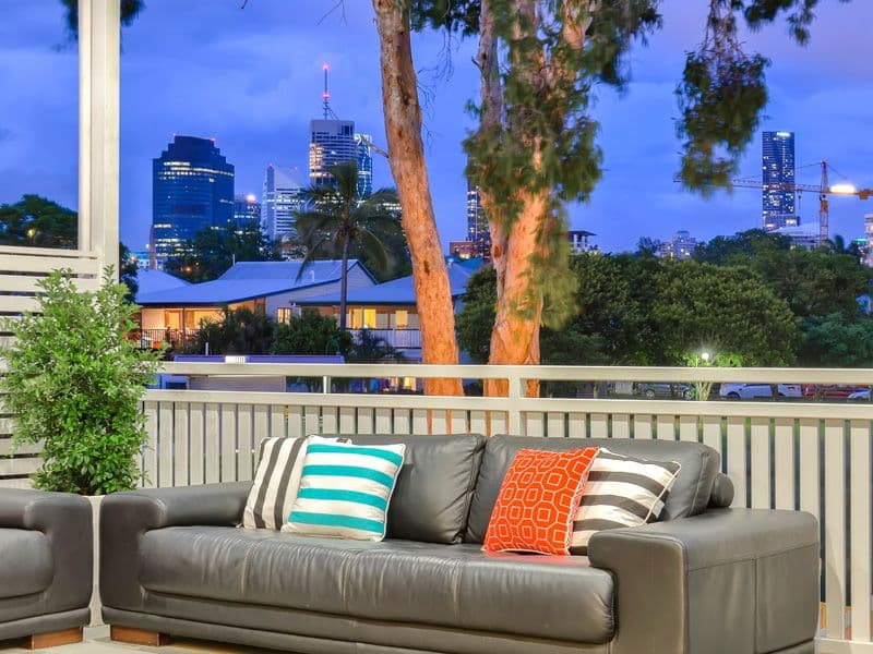110 Baines Street, Kangaroo Point QLD 4169, Kangaroo Point - Thumbnail 2