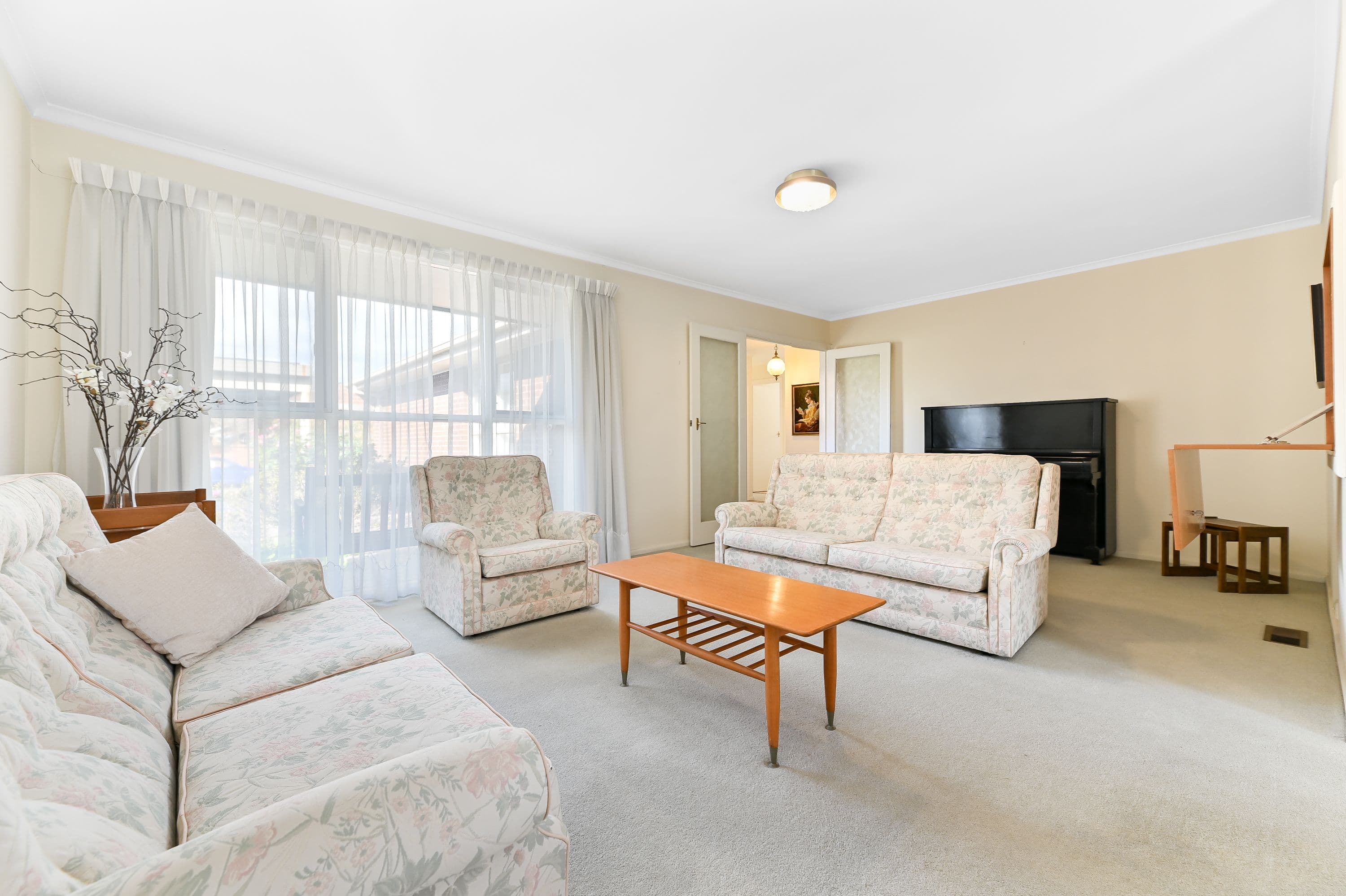 5 Kellaway Street, Mount Waverley VIC 3149, Mount Waverley - Thumbnail 2
