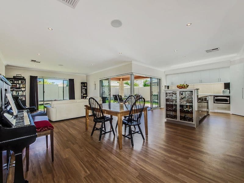 14 Rimfire Road, BALDIVIS WA 6171, Baldivis - Thumbnail 2