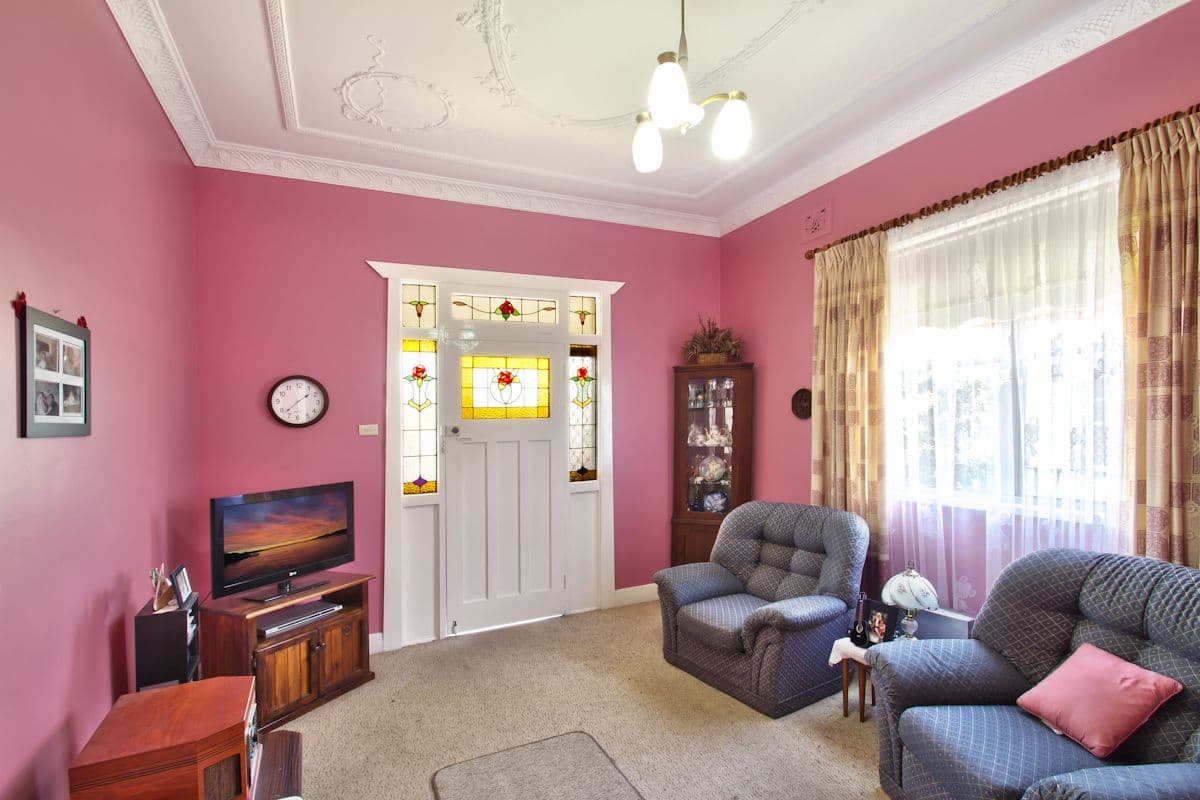 28 Russell Road, NEW LAMBTON NSW 2305, New Lambton - Thumbnail 2
