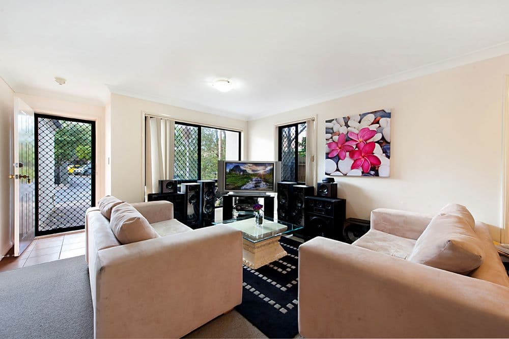 37 Harley Street, Labrador QLD 4215, Labrador - Thumbnail 2
