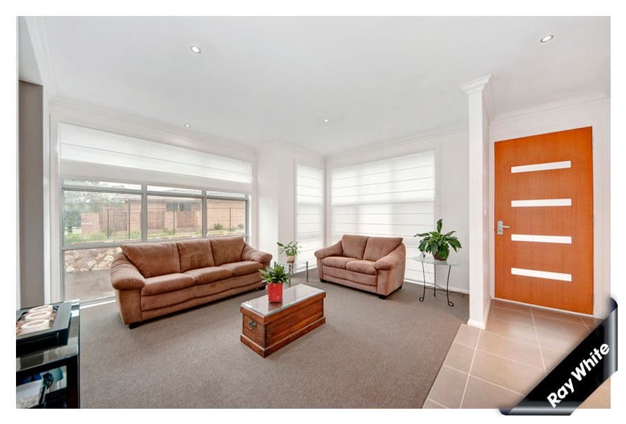 6 Webber Crescent, CALWELL ACT 2905, Calwell - Thumbnail 2