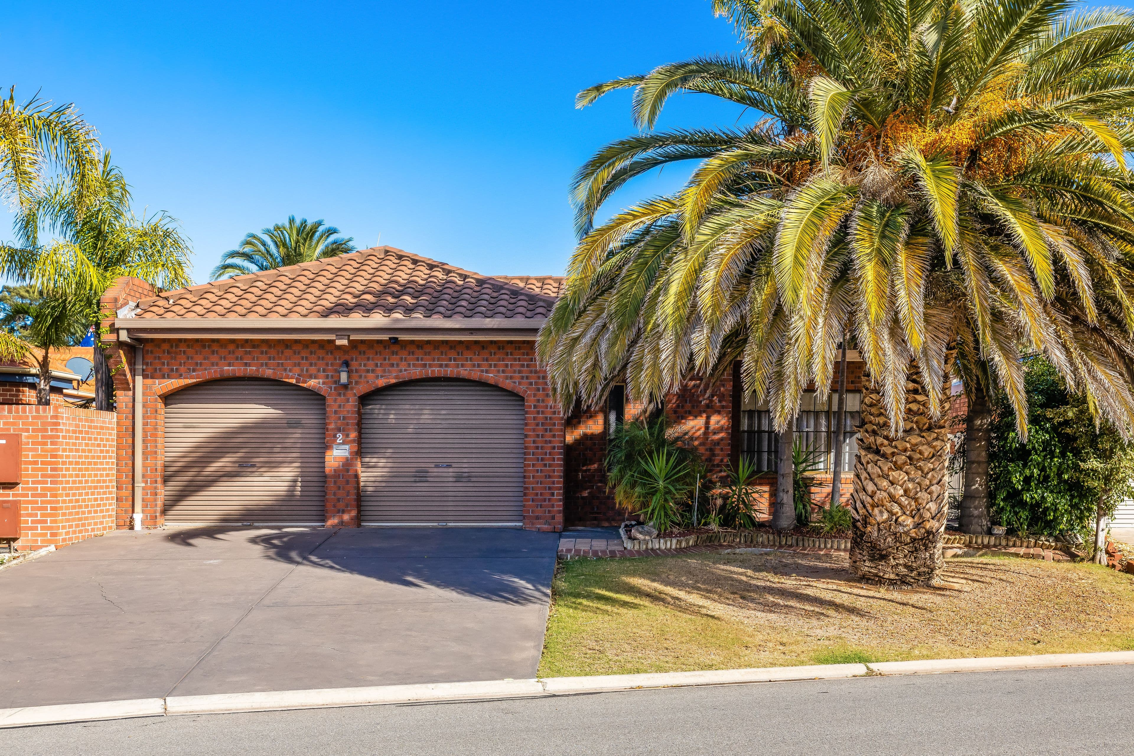2 McDonald Grove, West Lakes SA 5021, West Lakes - Image 1