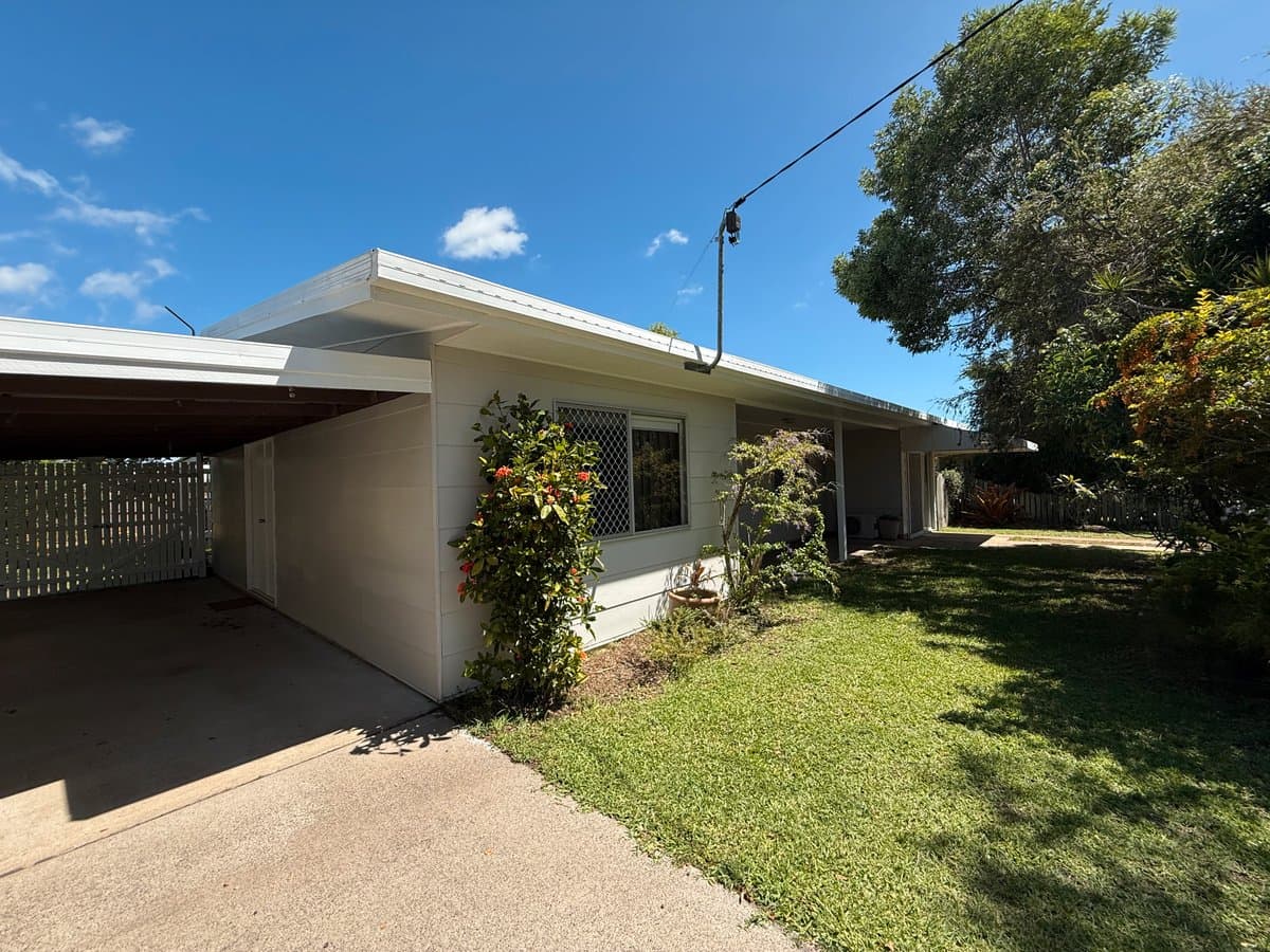 15 Haynes Street, POINT VERNON QLD 4655, Point Vernon - Thumbnail 3