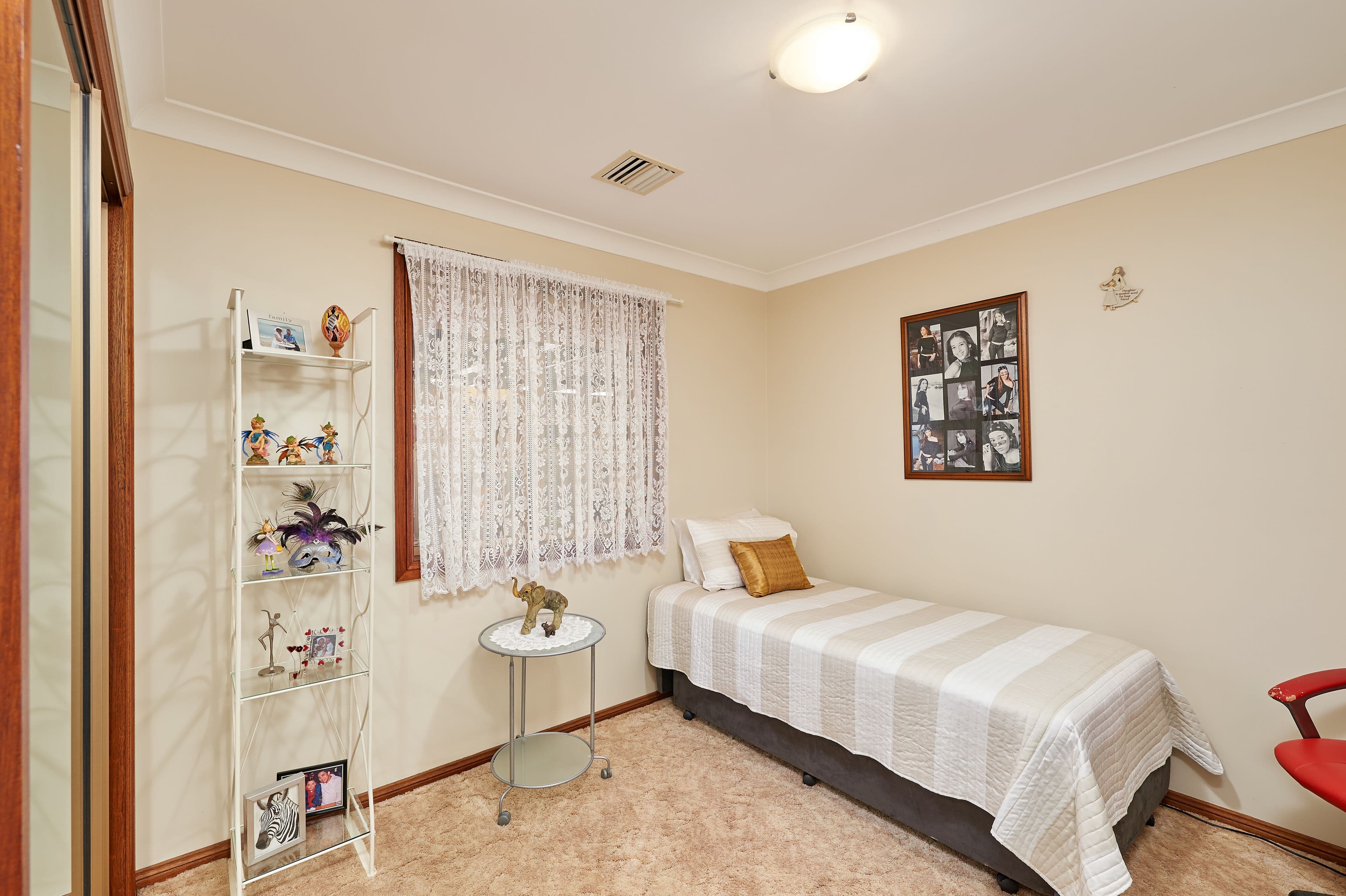 2 Kirrang Avenue, Glenfield Park - Thumbnail 8