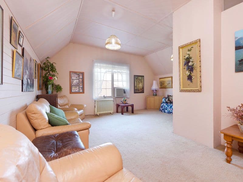 6  Gawler Court, CHELTENHAM VIC 3192, Cheltenham - Thumbnail 3
