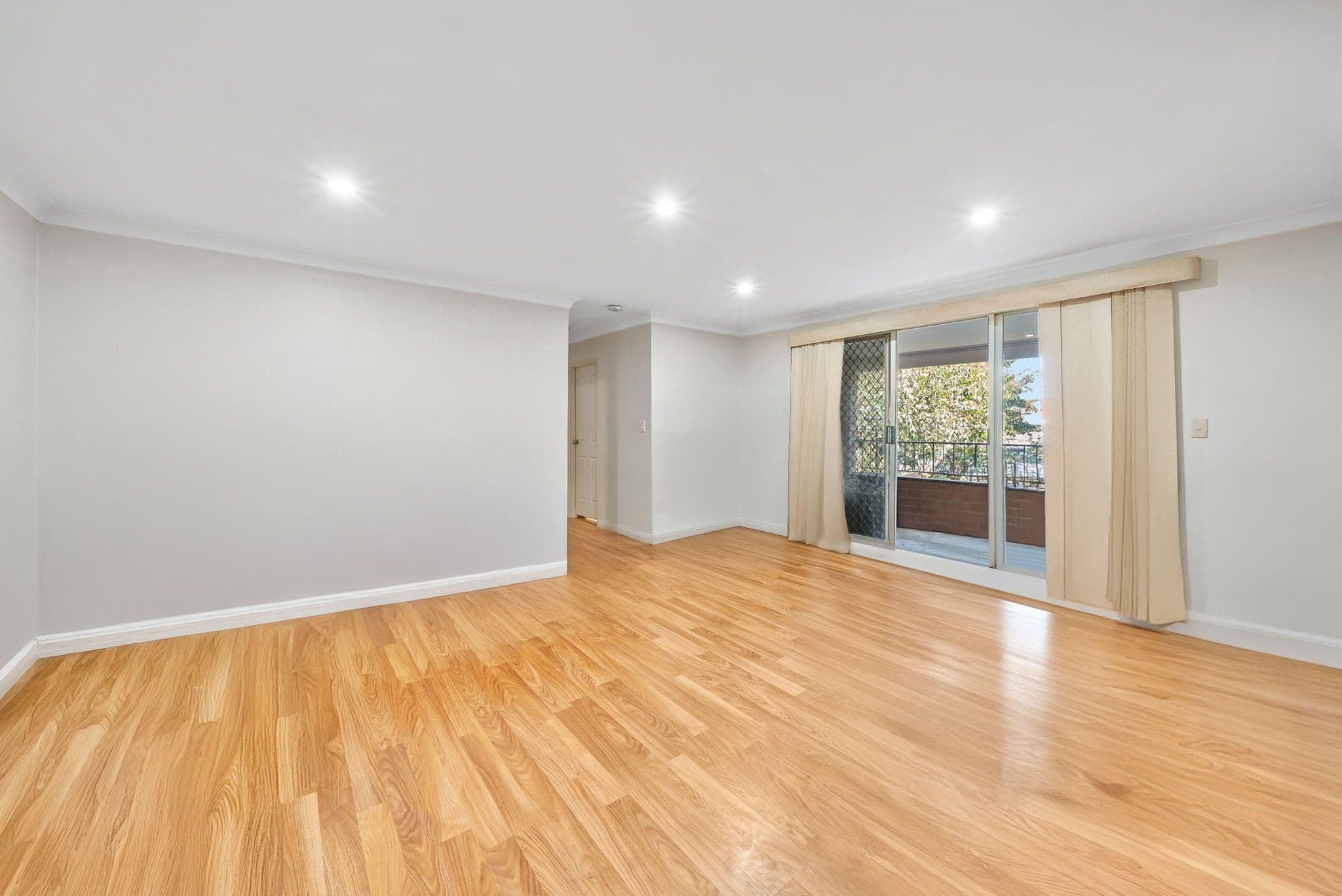 13/1 Stacey Street, Bankstown NSW 2200, Bankstown - Thumbnail 2