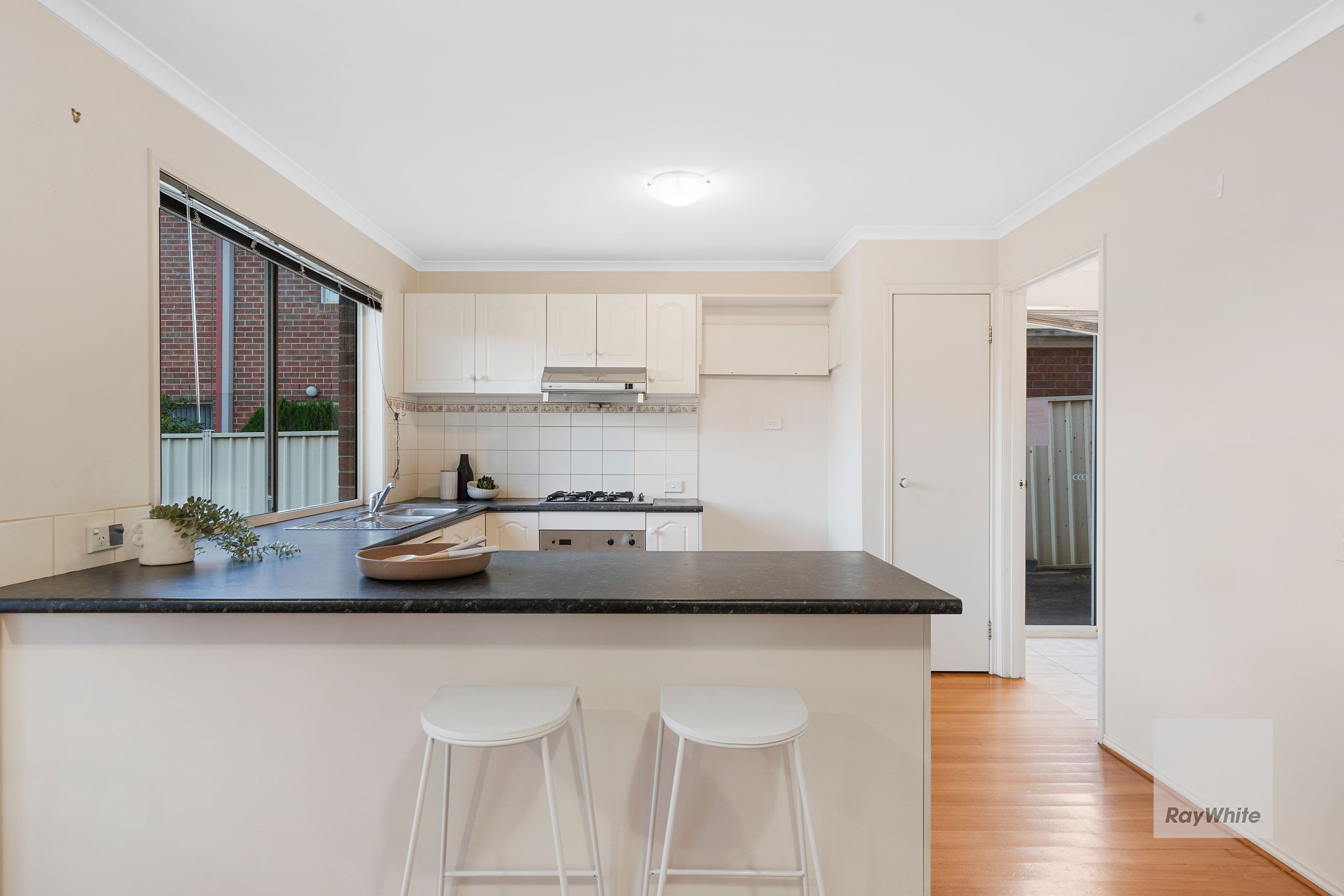 6 Oakden Drive, Bundoora VIC 3083, Bundoora - Thumbnail 4