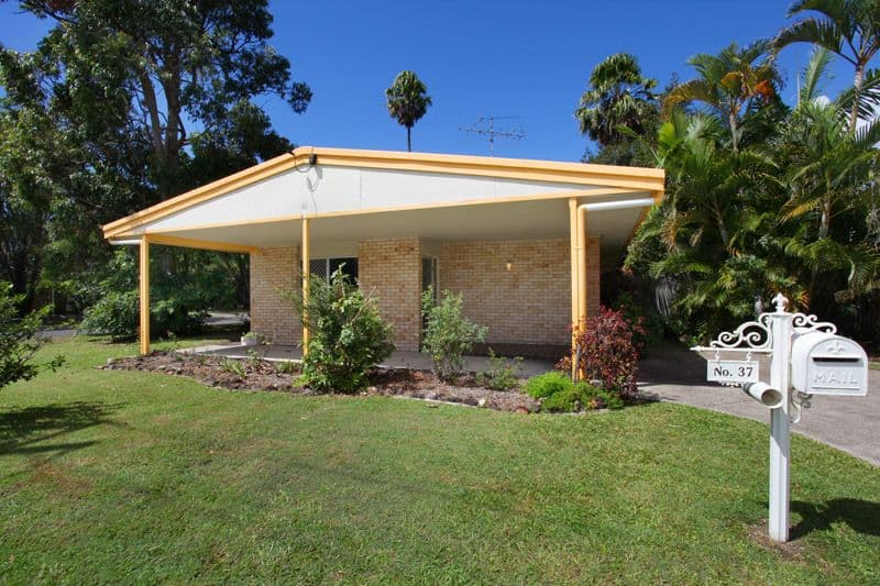 37  Surf Road, ALEXANDRA HEADLAND QLD 4572, Alexandra Headland - Image 1