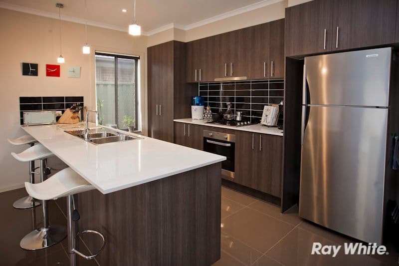 7 Edmund Street, PAKENHAM VIC 3810, Pakenham - Thumbnail 5