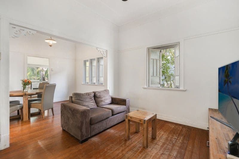 60 Carranya Street, Camp Hill QLD 4152, Camp Hill - Thumbnail 3