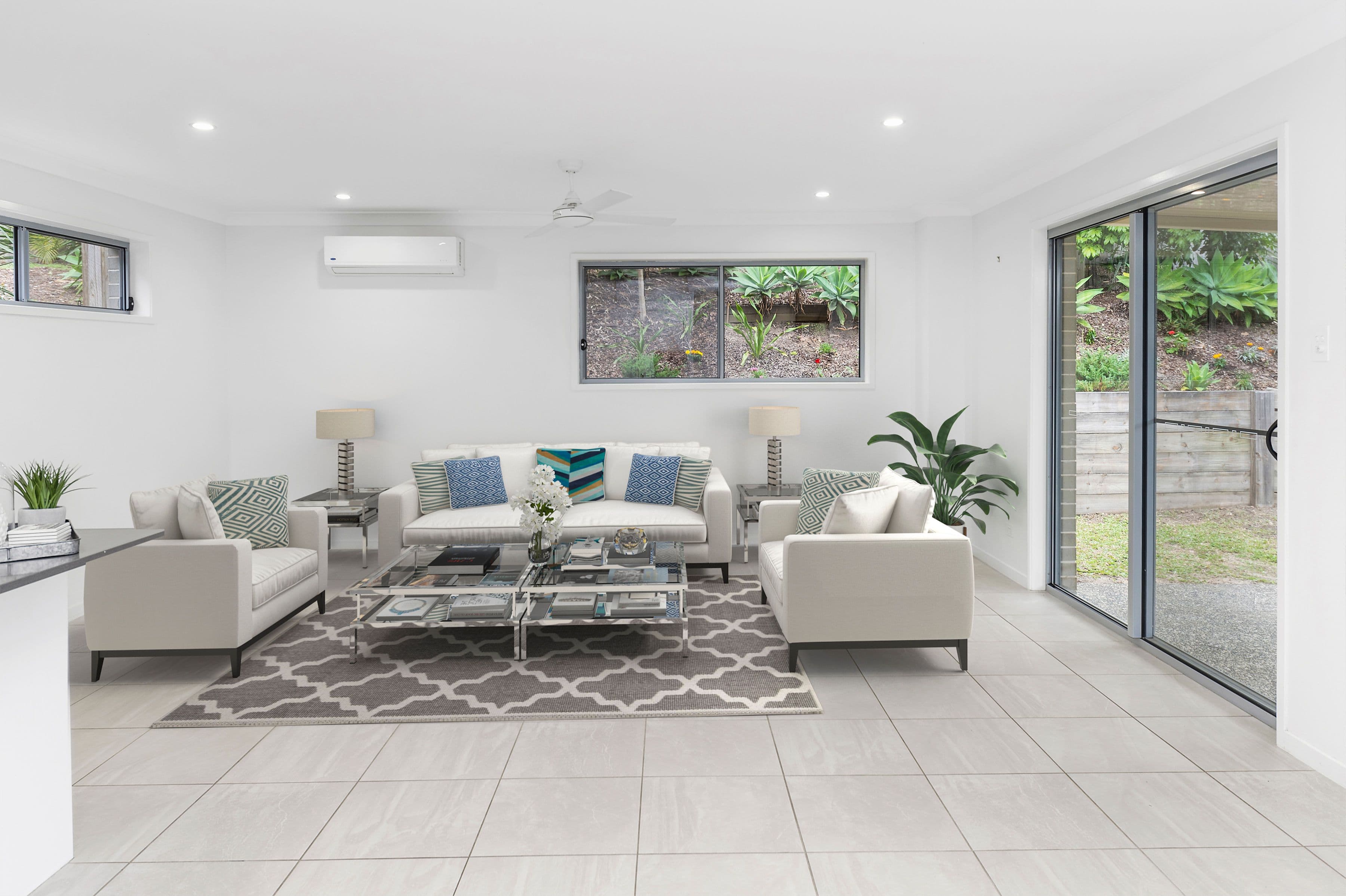 14 Wilmot Place, Helensvale QLD 4212, Helensvale - Thumbnail 2