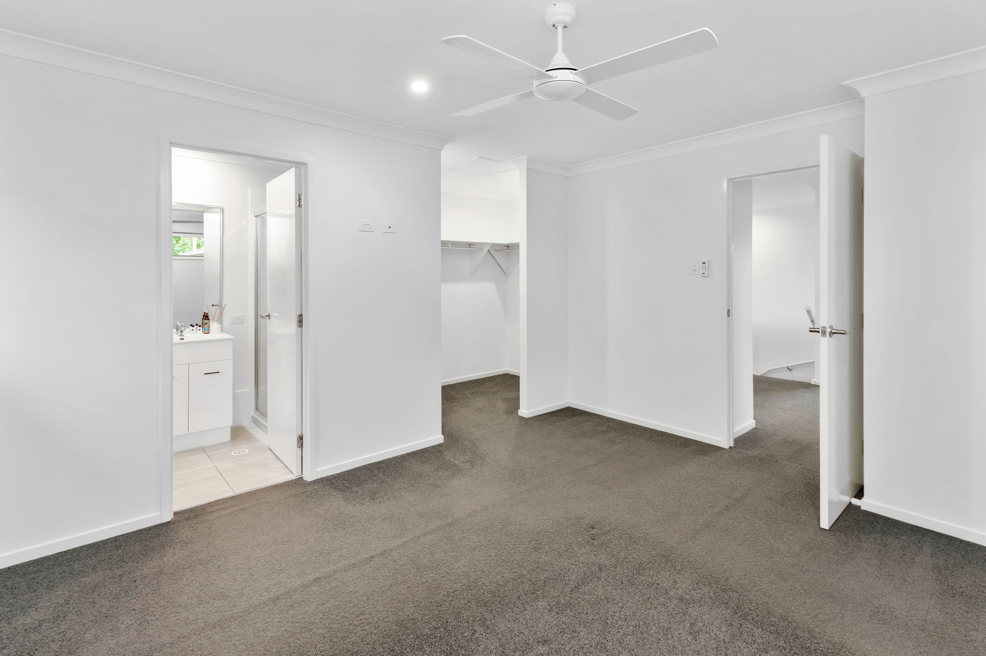 14 Wilmot Place, Helensvale QLD 4212, Helensvale - Thumbnail 6