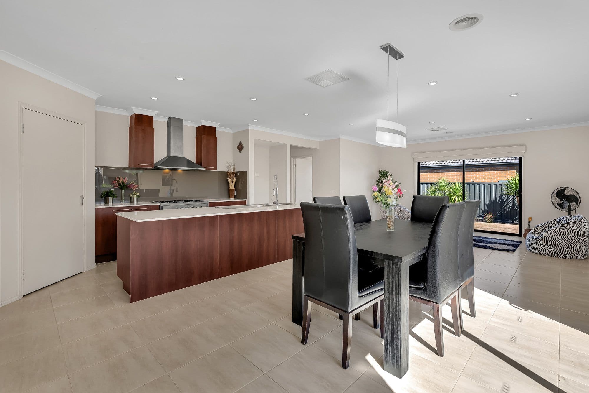 2 Salvinia Street, Manor Lakes VIC 3024, Manor Lakes - Thumbnail 6