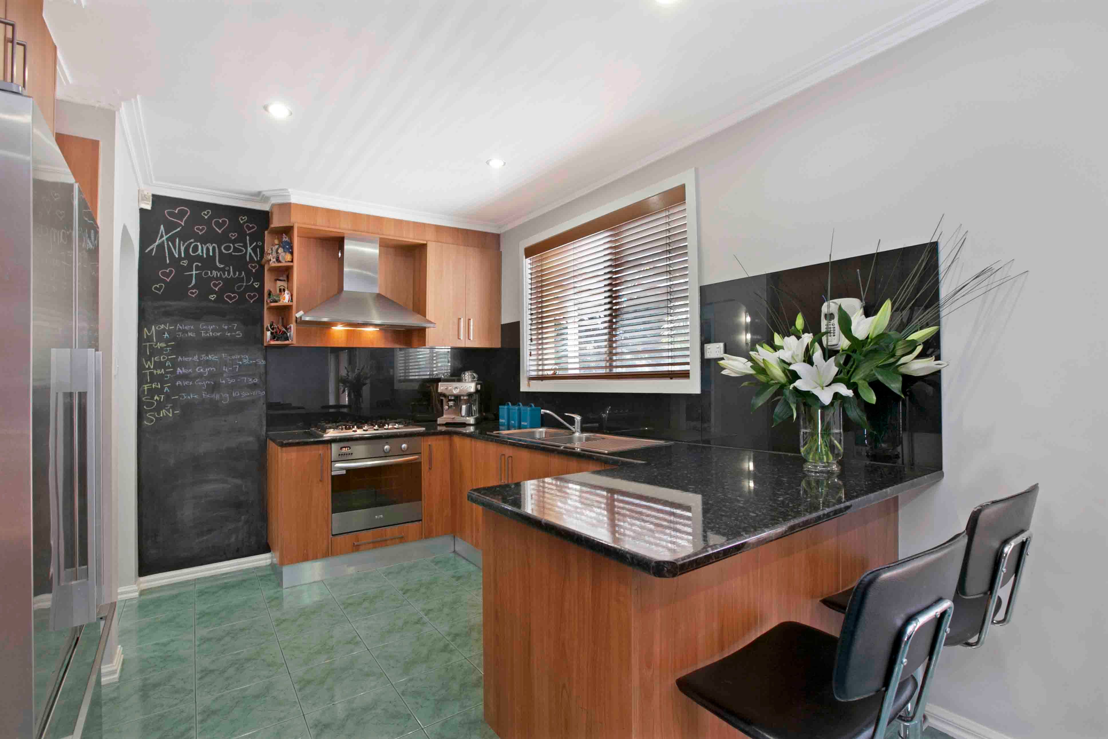 11 Lantern Close, Epping VIC 3076, Epping - Thumbnail 2