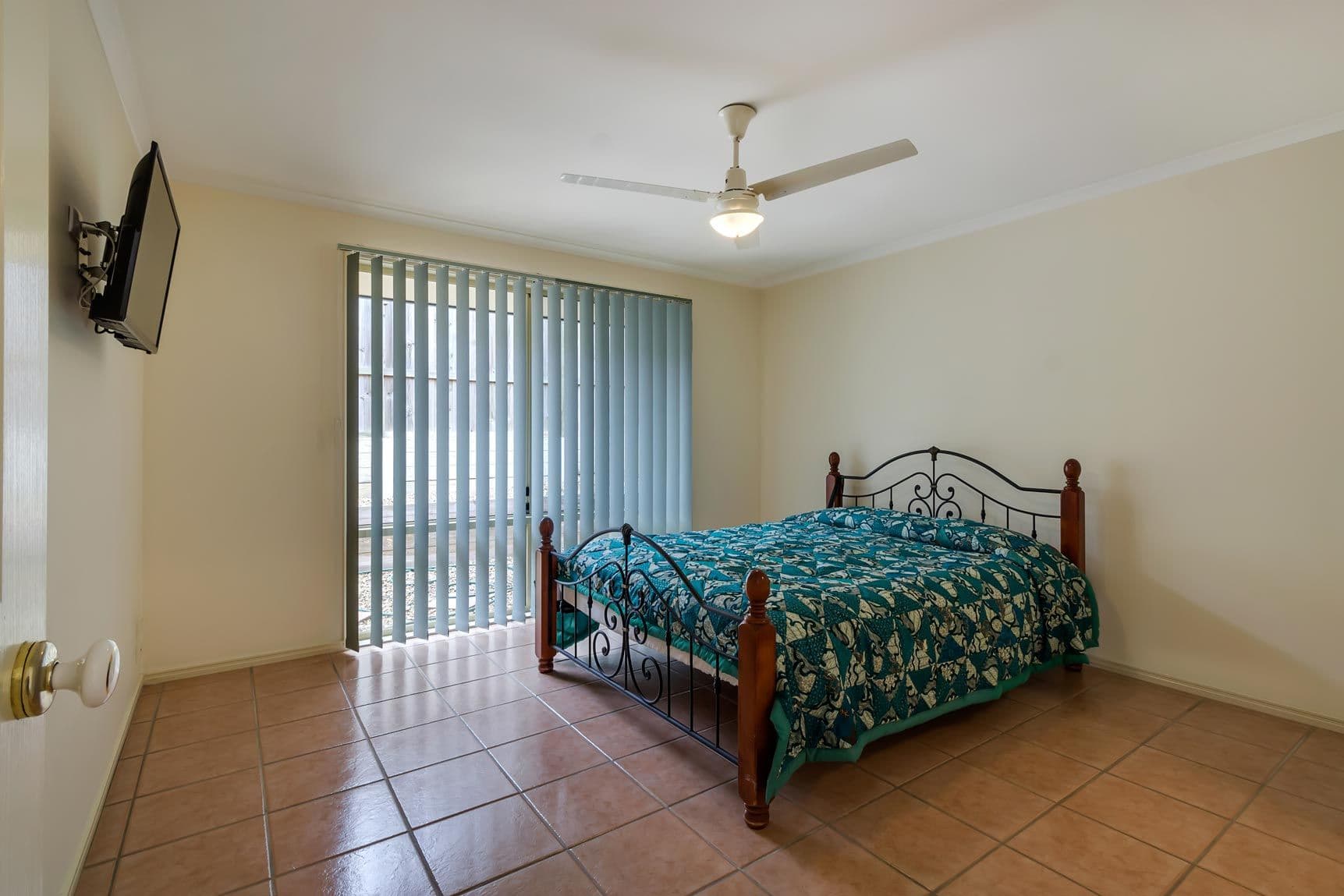 10 Silverash Street, Oxenford QLD 4210, Oxenford - Thumbnail 7