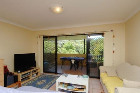 87  Victoria Terrace, GREENSLOPES QLD 4120, Greenslopes - Thumbnail 3