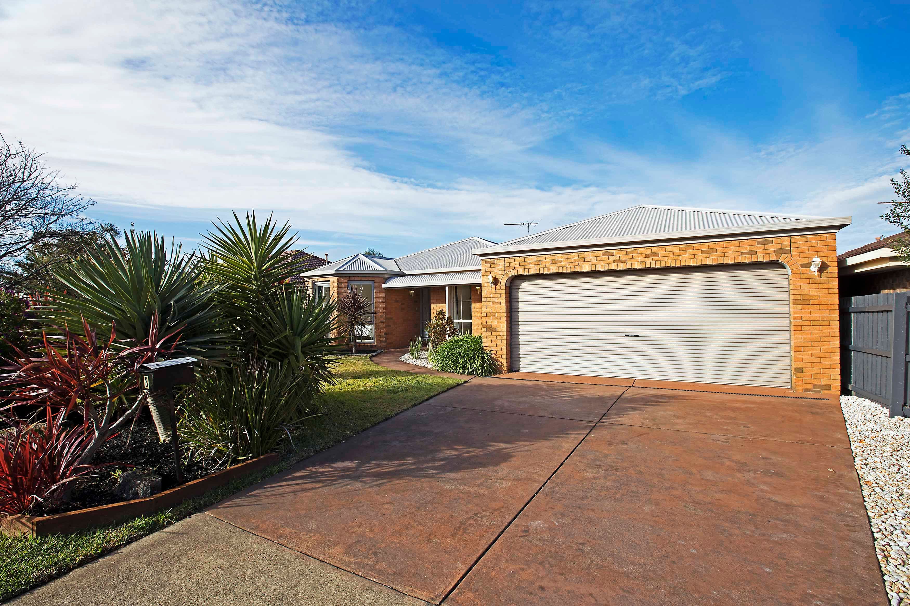 3 Waddington Court, Highton VIC 3216, Highton - Thumbnail 2