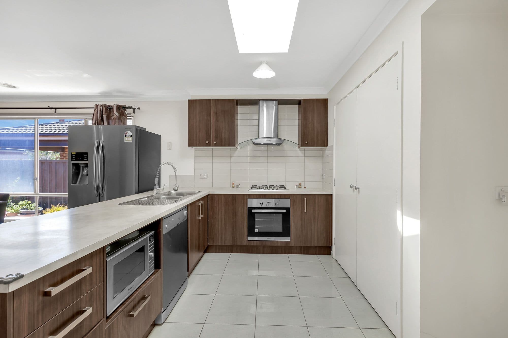 34 Goodenia Avenue, Manor Lakes VIC 3024, Manor Lakes - Thumbnail 3