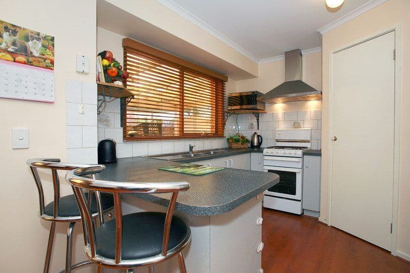 4 Annand Close, CRANBOURNE VIC 3977, Cranbourne West - Thumbnail 5