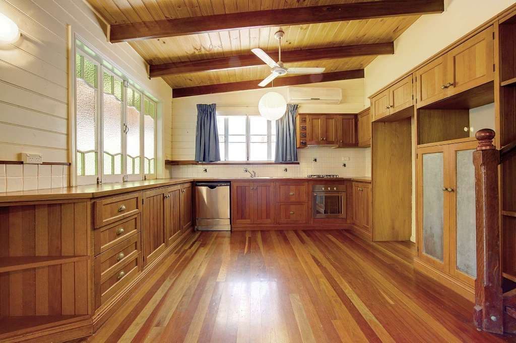 10  Fifth Street, RAILWAY ESTATE QLD 4810, Railway Estate - Thumbnail 3