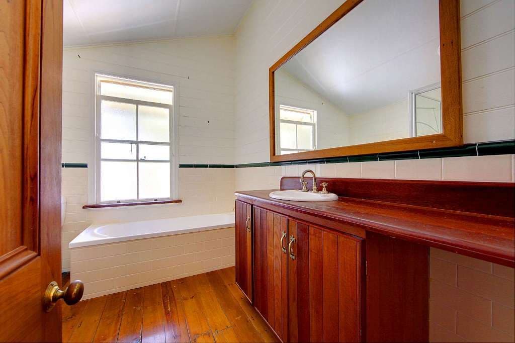 10  Fifth Street, RAILWAY ESTATE QLD 4810, Railway Estate - Thumbnail 5