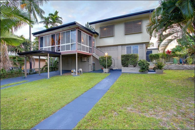 1 Karanya Street, MOUNT LOUISA QLD 4814, Mount Louisa - Image 1