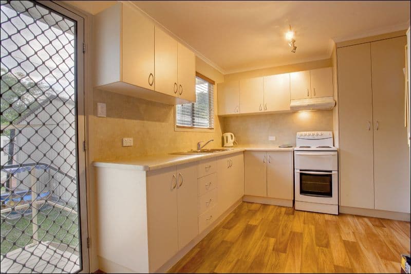 1 Karanya Street, MOUNT LOUISA QLD 4814, Mount Louisa - Thumbnail 8