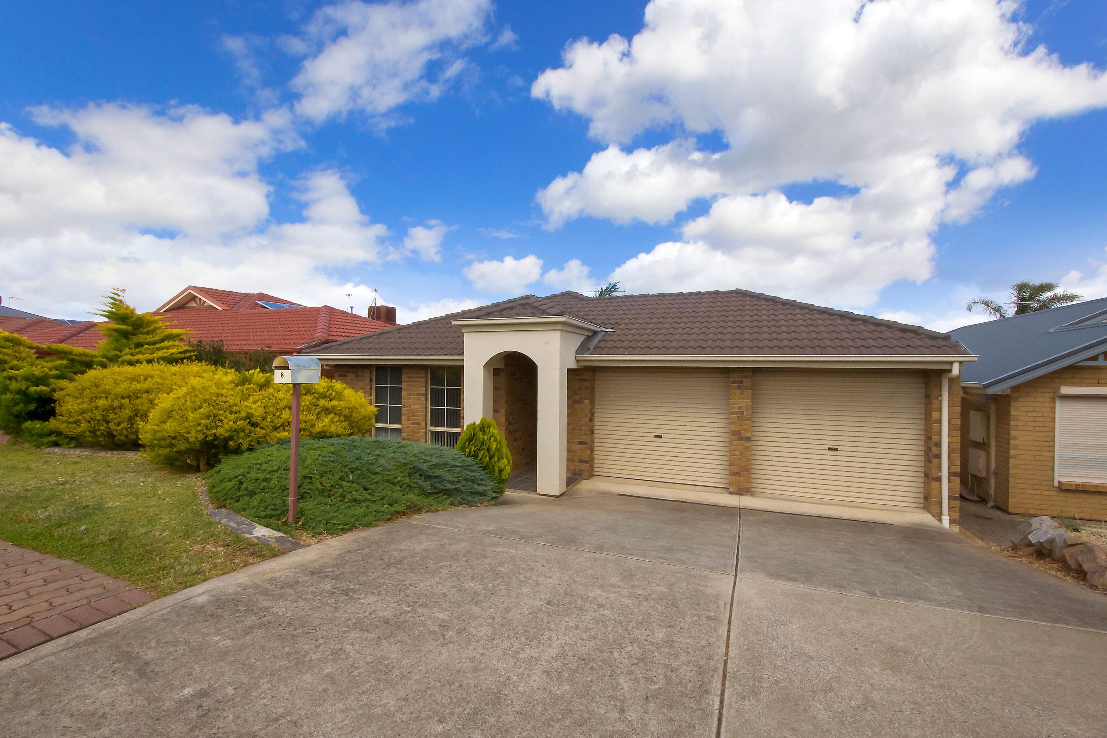 8 Chelmsford Street, Craigmore SA 5114, Craigmore - Thumbnail 2