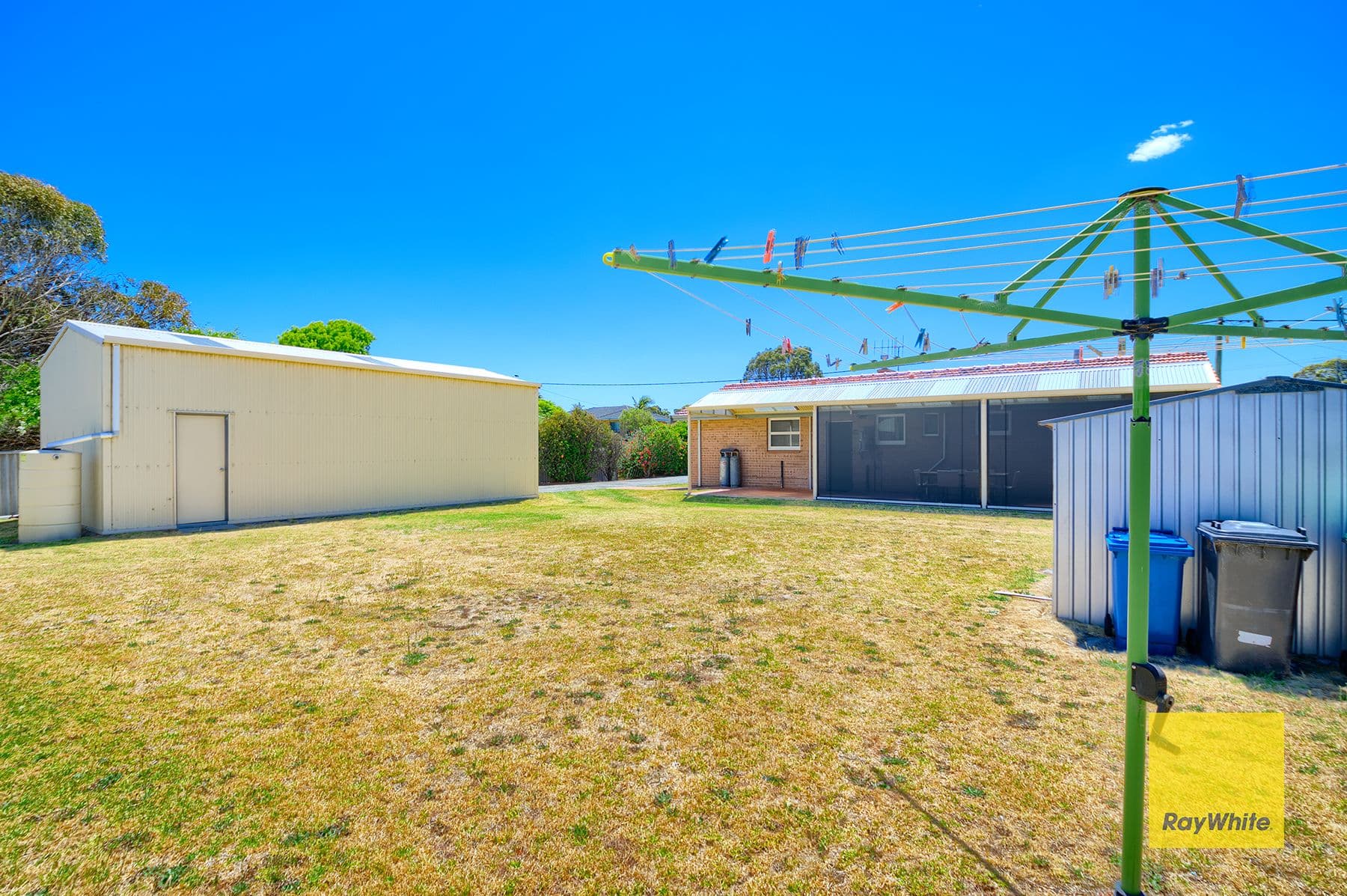 19 Manley Crescent, Collingwood Heights WA 6330, Collingwood Heights - Thumbnail 5