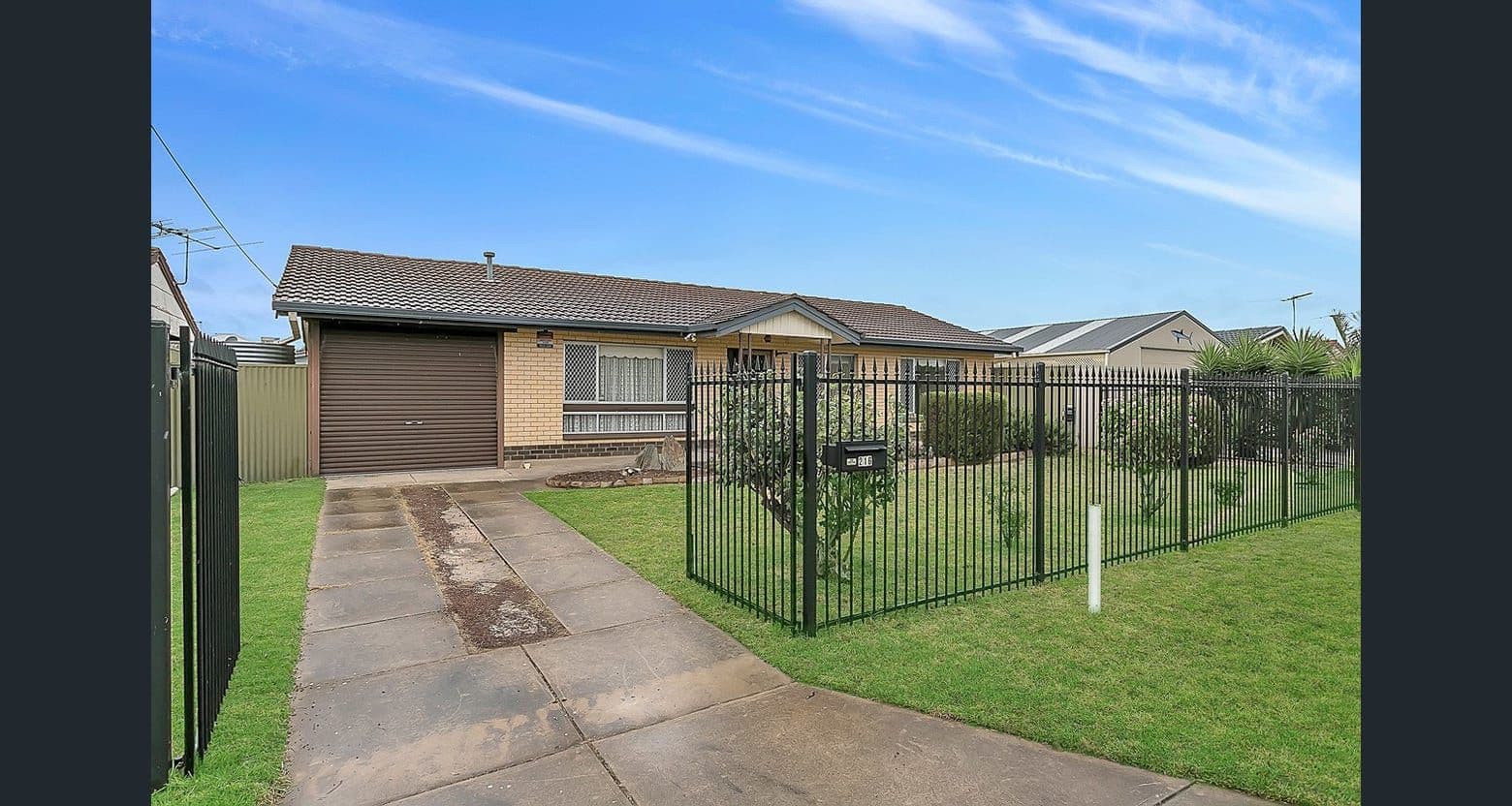 216 Seaford Road, Seaford SA 5169, Seaford - Image 1