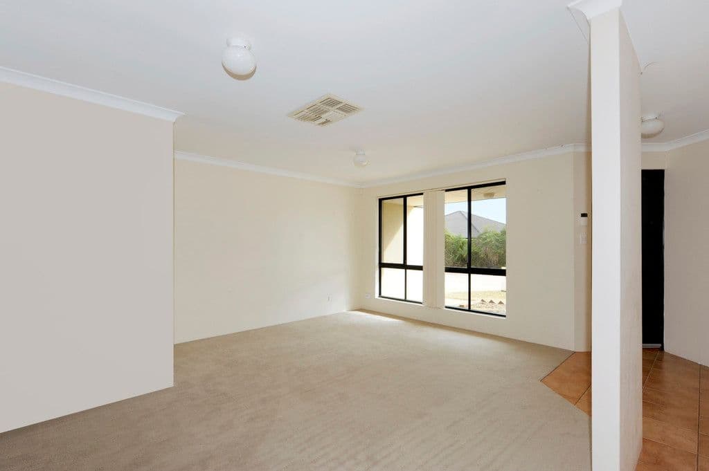 4 Busan Way, PORT KENNEDY WA 6172, Port Kennedy - Thumbnail 3
