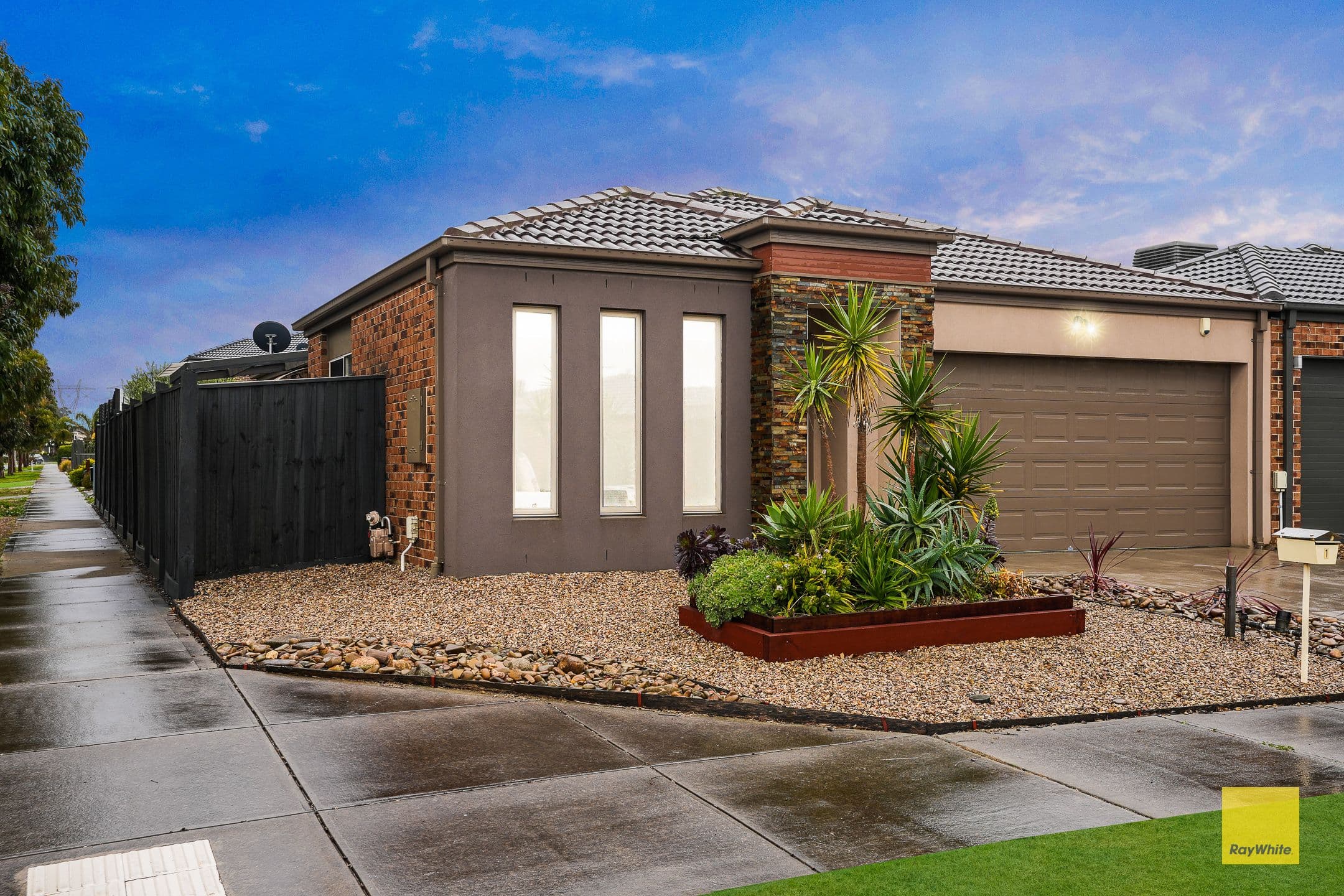 1 Keats Way, FRASER RISE VIC 3336, Fraser Rise - Thumbnail 2