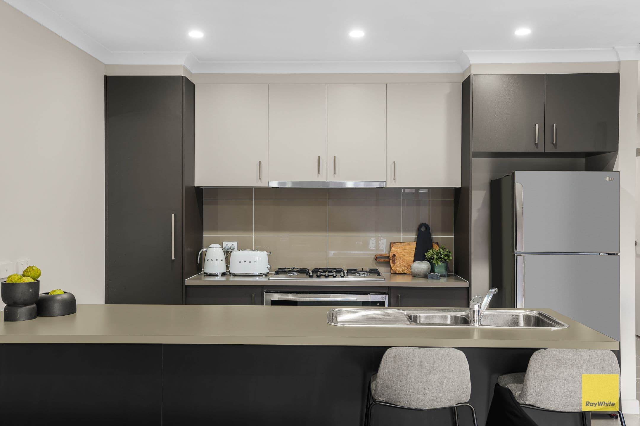 1 Keats Way, FRASER RISE VIC 3336, Fraser Rise - Thumbnail 4