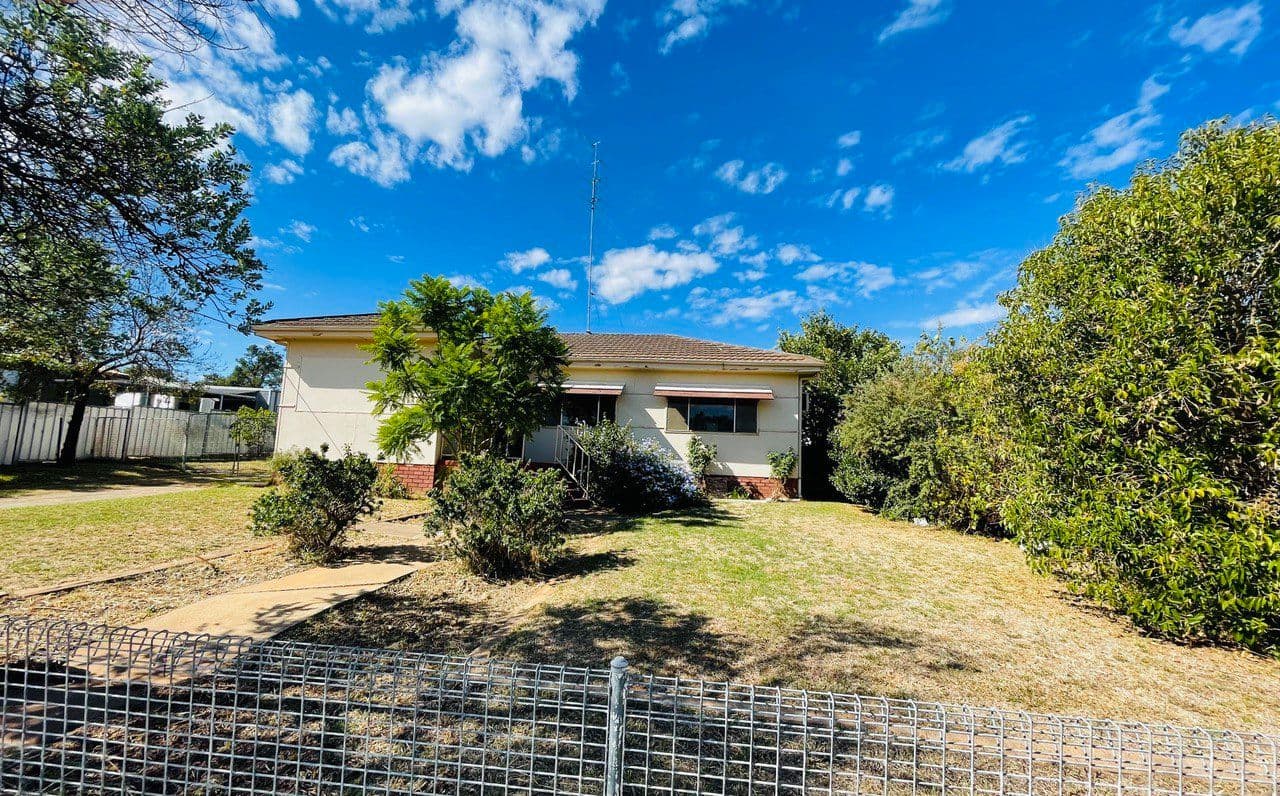 61 McDonnell Street, Condobolin NSW 2877, Condobolin - Thumbnail 2