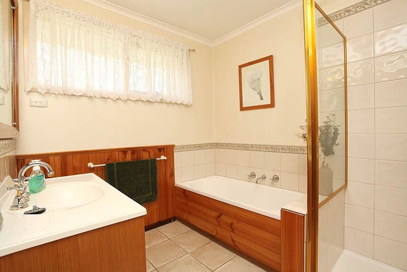 306 St Helena Road, SAINT HELENA VIC 3088, St Helena - Thumbnail 6
