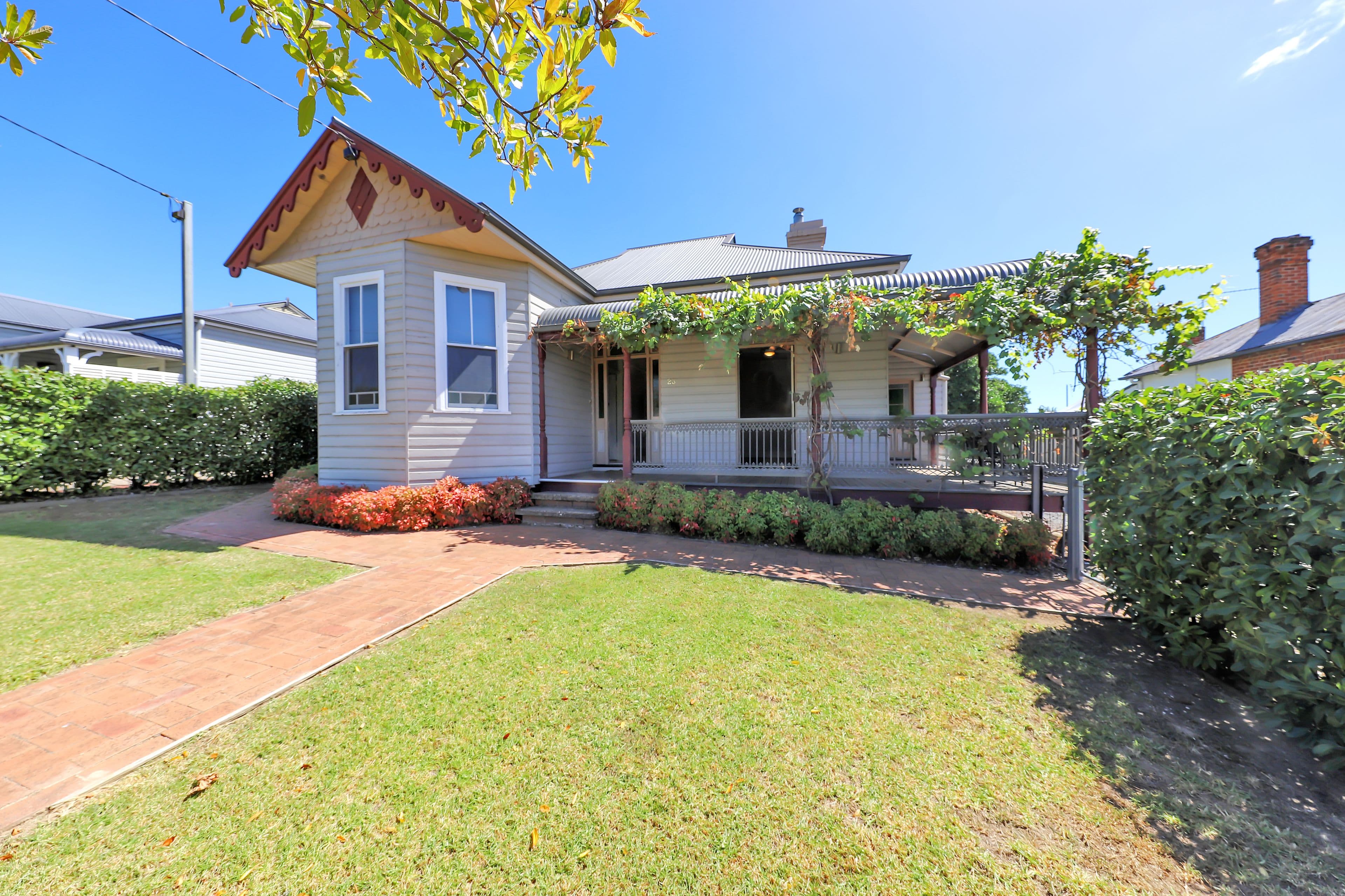23 Merivale Street, Tumut NSW 2720, Tumut - Image 1