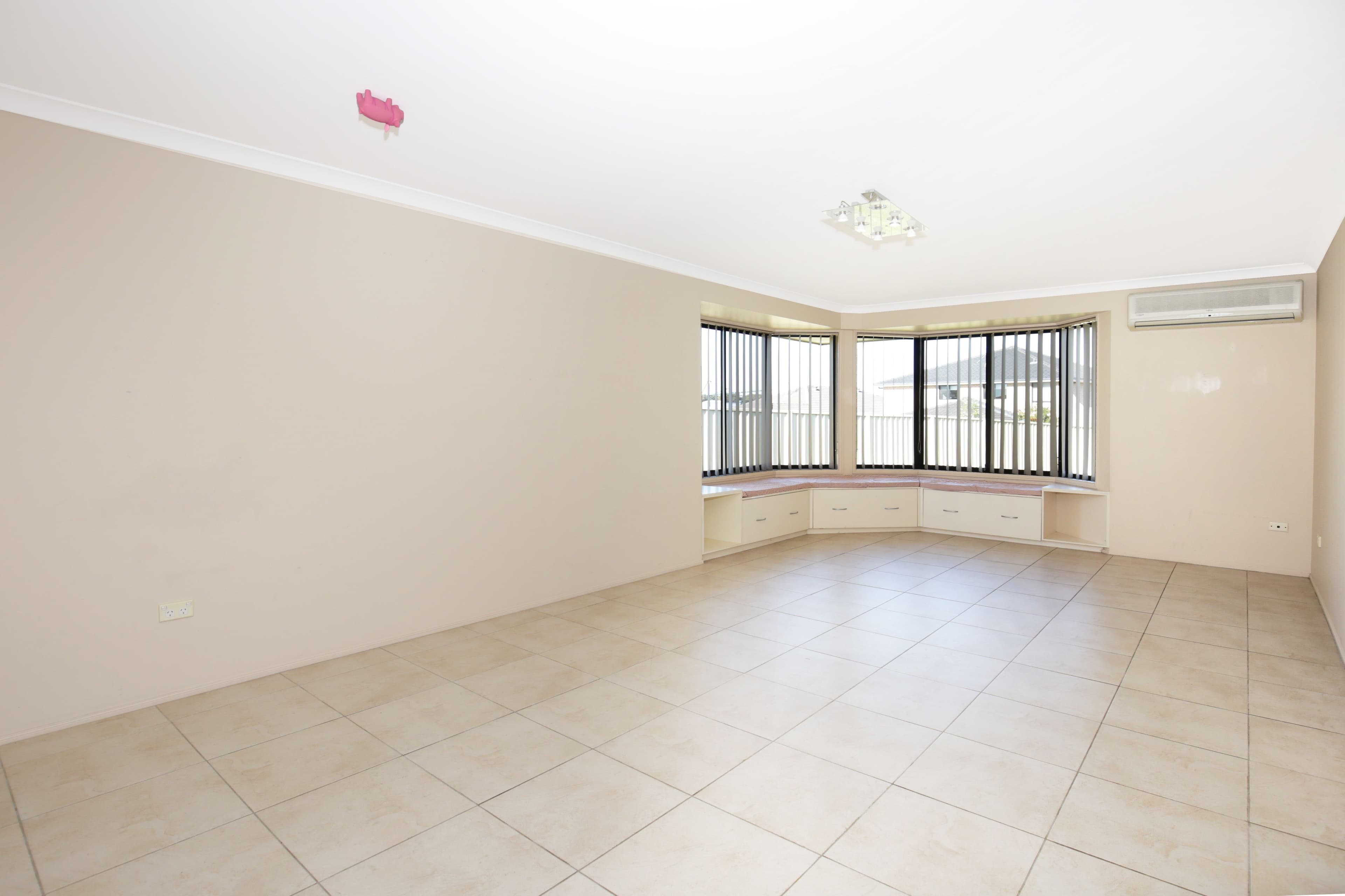 26 Mintbush Crescent, Worrigee - Thumbnail 8