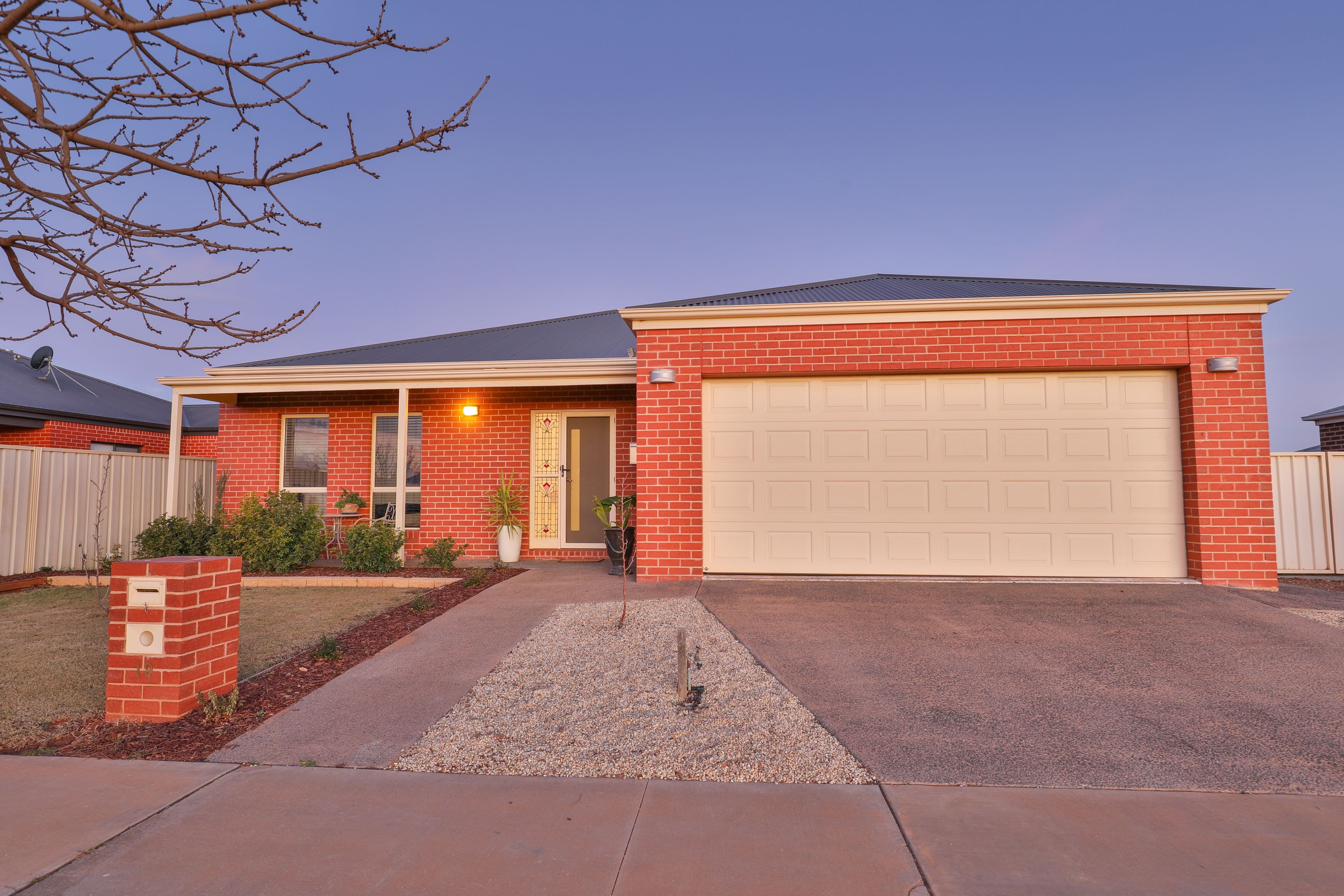 19 Rita Drive, Mildura VIC 3500, Mildura - Thumbnail 2
