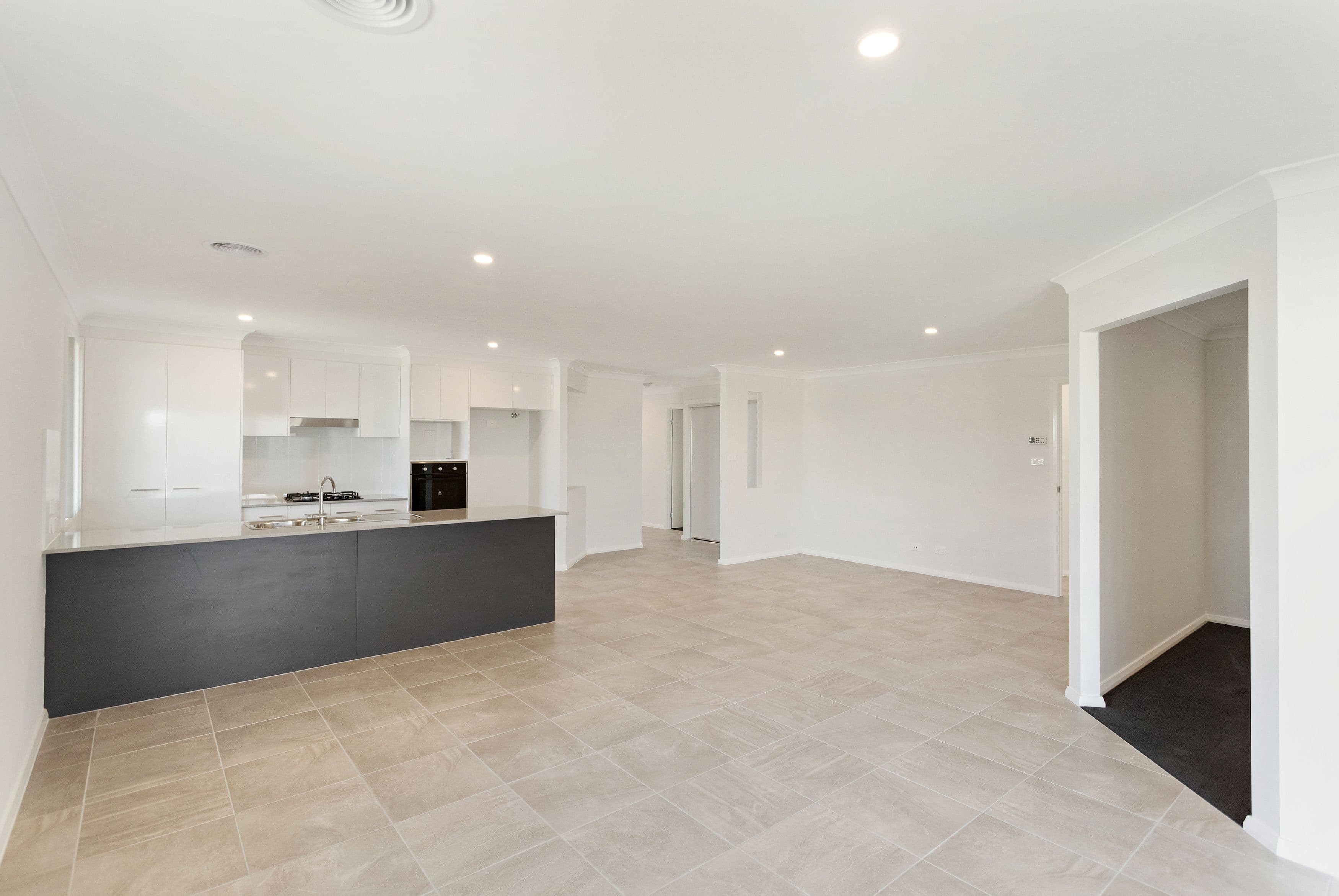 2 Meagher Street, LLANARTH NSW 2795, Llanarth - Thumbnail 3