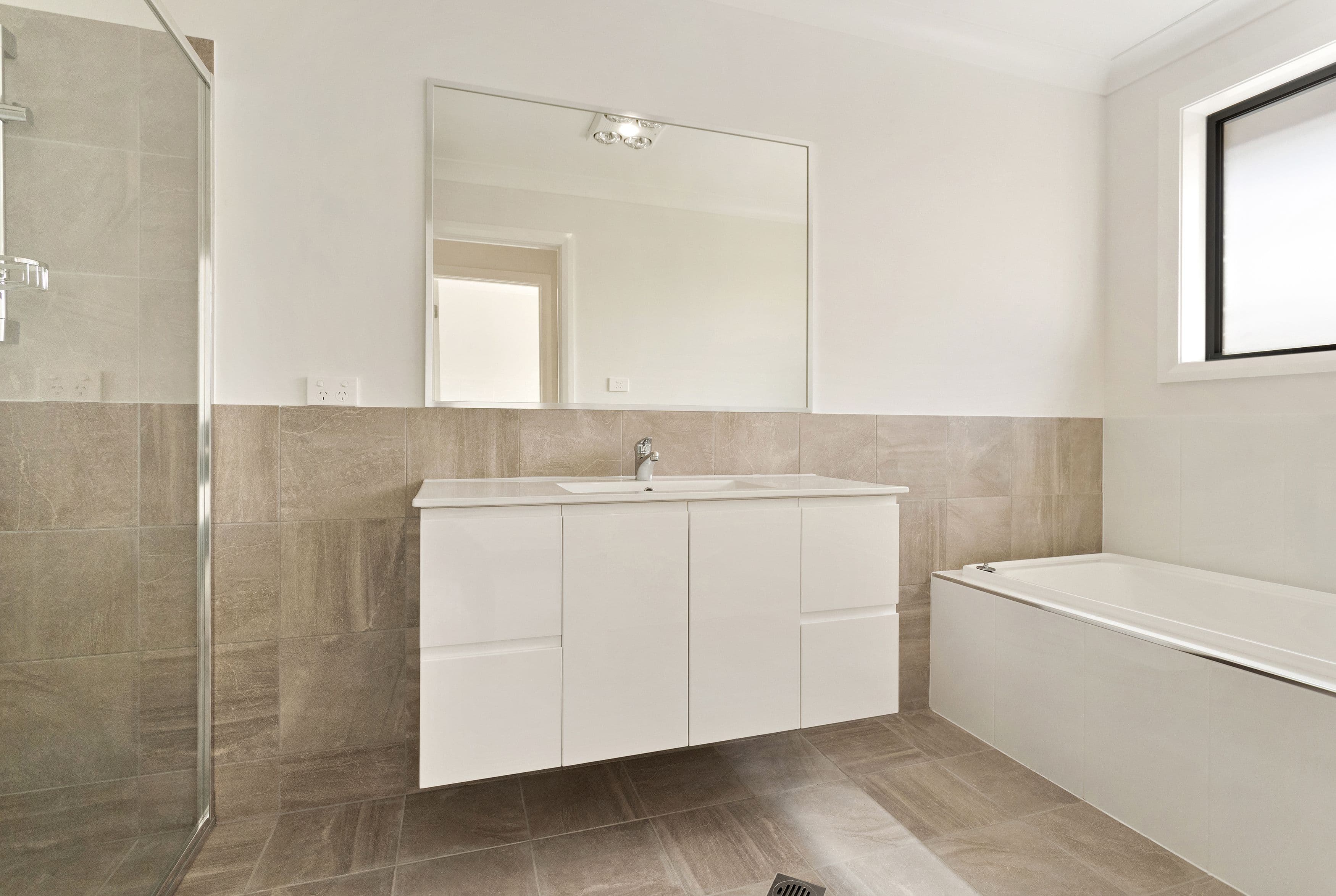 2 Meagher Street, LLANARTH NSW 2795, Llanarth - Thumbnail 7