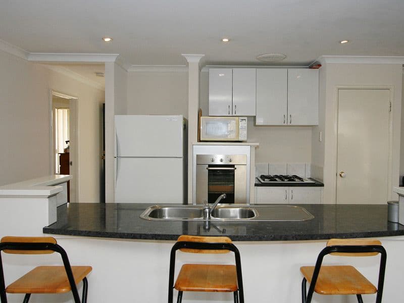 2 Bramley Way, BIBRA LAKE WA 6163, Bibra Lake - Thumbnail 6