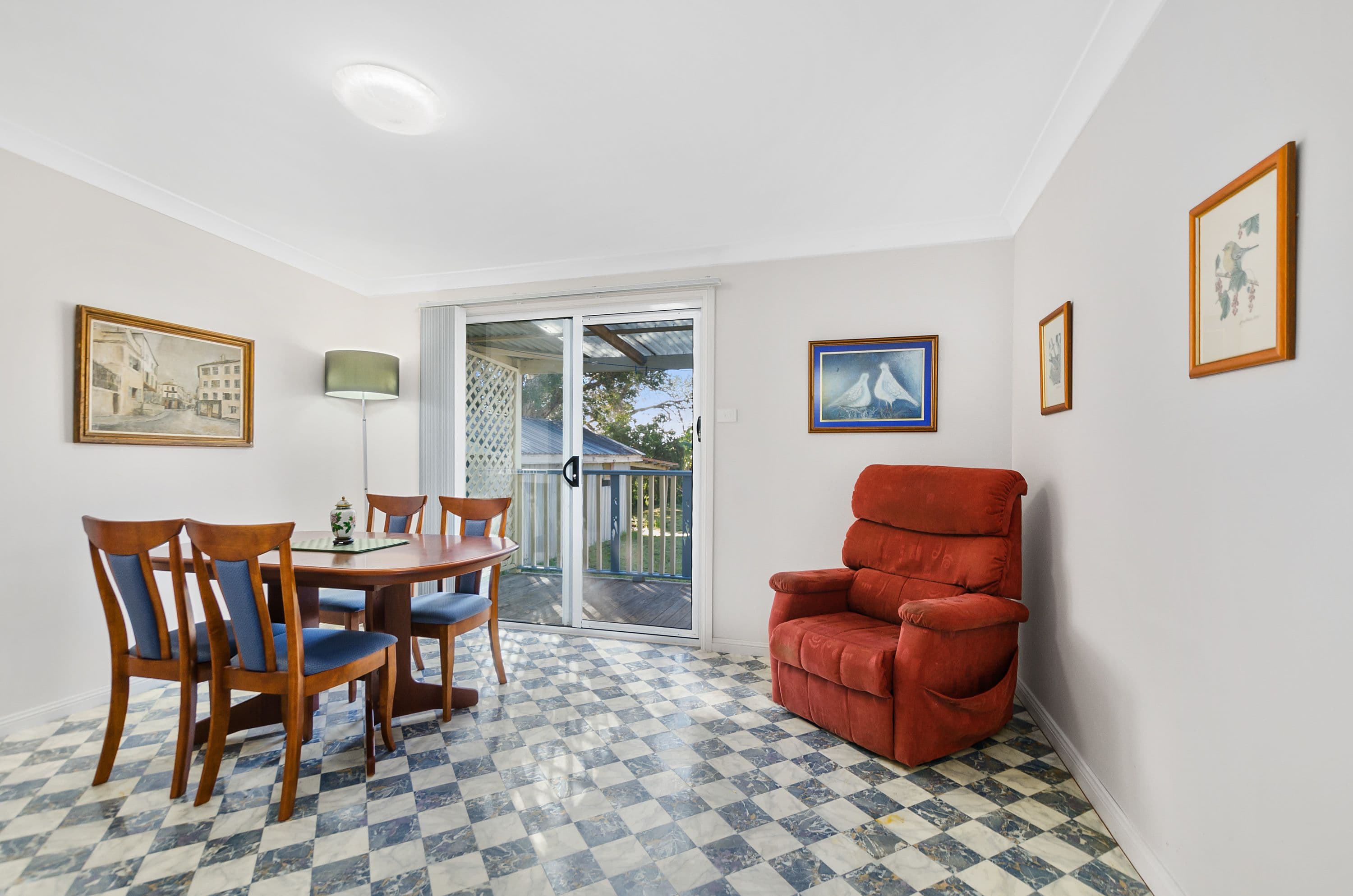14 Romley Crescent, OAKHURST, Oakhurst - Thumbnail 5
