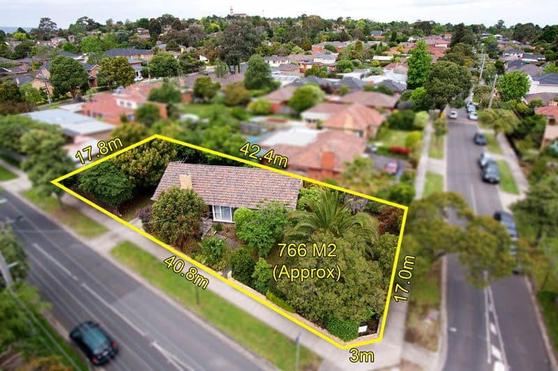 12 Panoramic Grove, GLEN WAVERLEY VIC 3150, Glen Waverley - Image 1