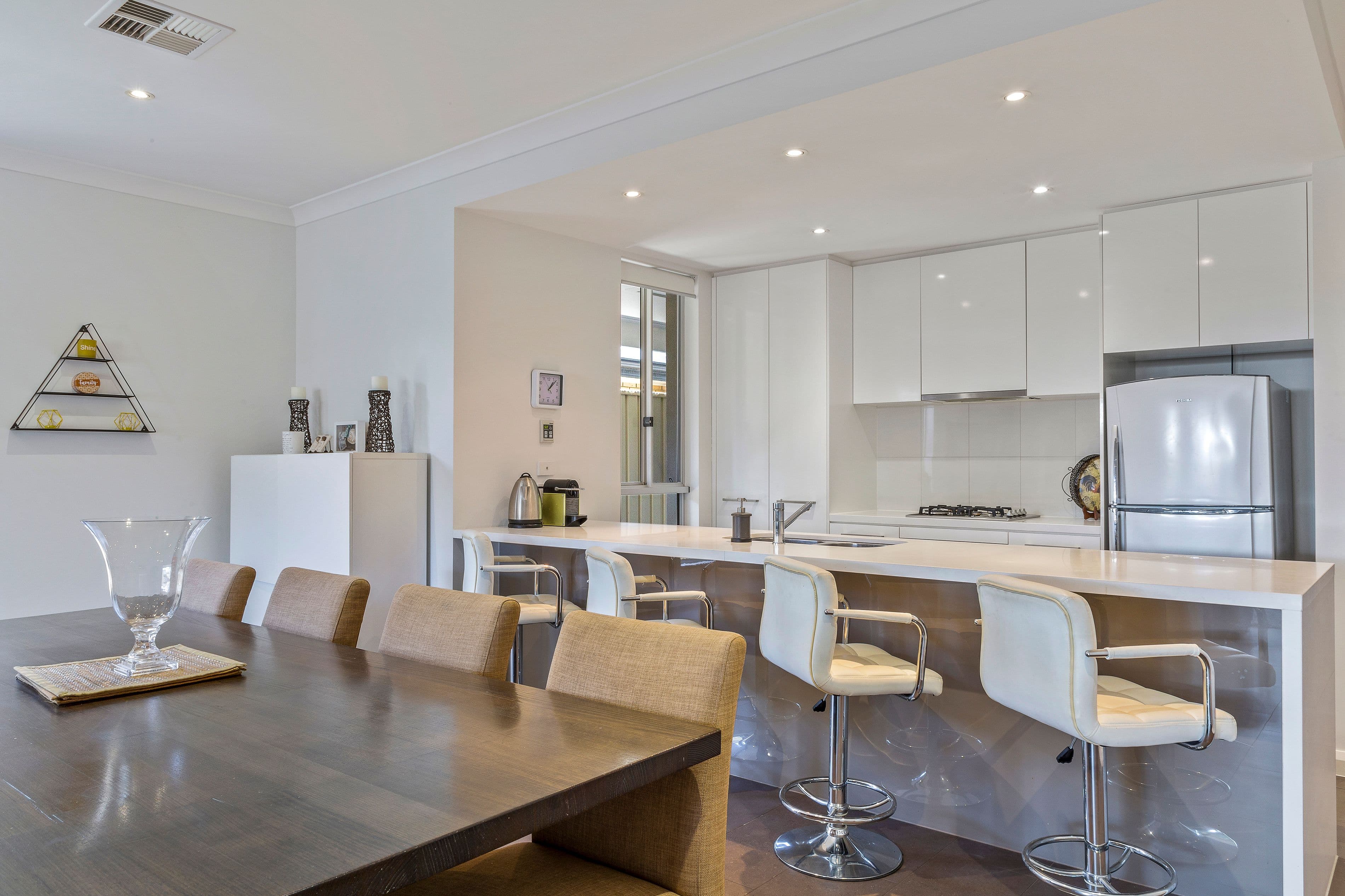 30 Bolingbroke Avenue, Henley Beach SA 5022, Henley Beach - Thumbnail 8