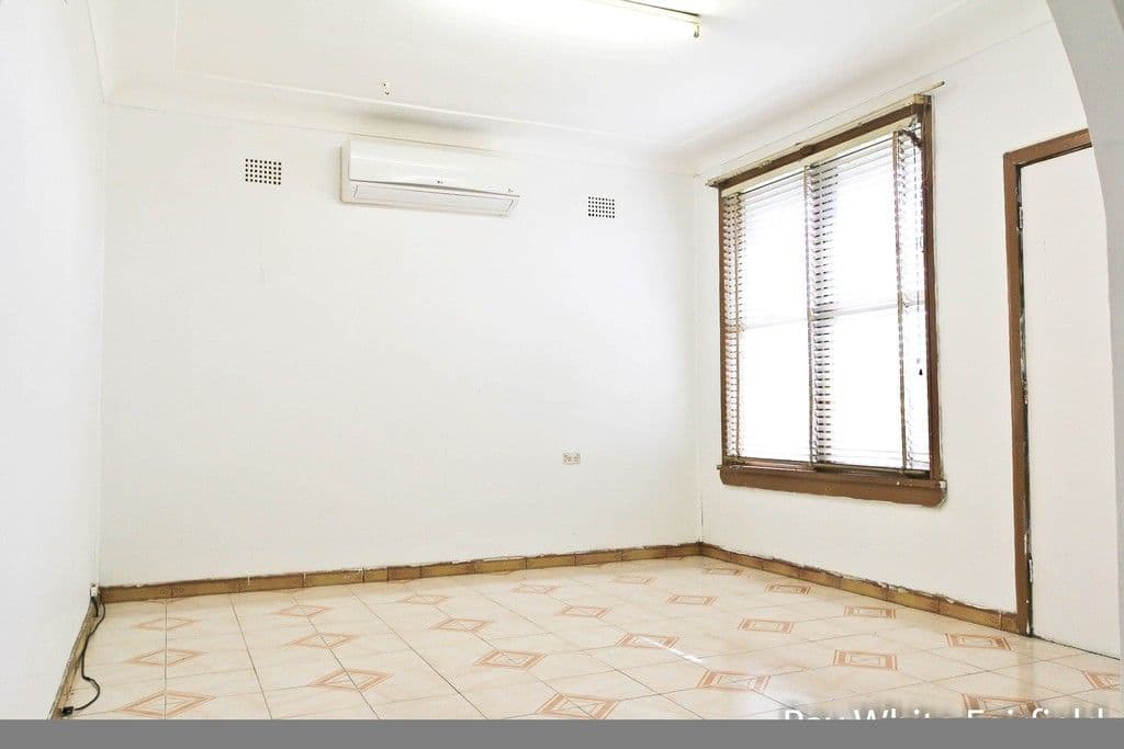 123 Ezzy Lane, CHESTER HILL NSW 2162, Chester Hill - Thumbnail 2
