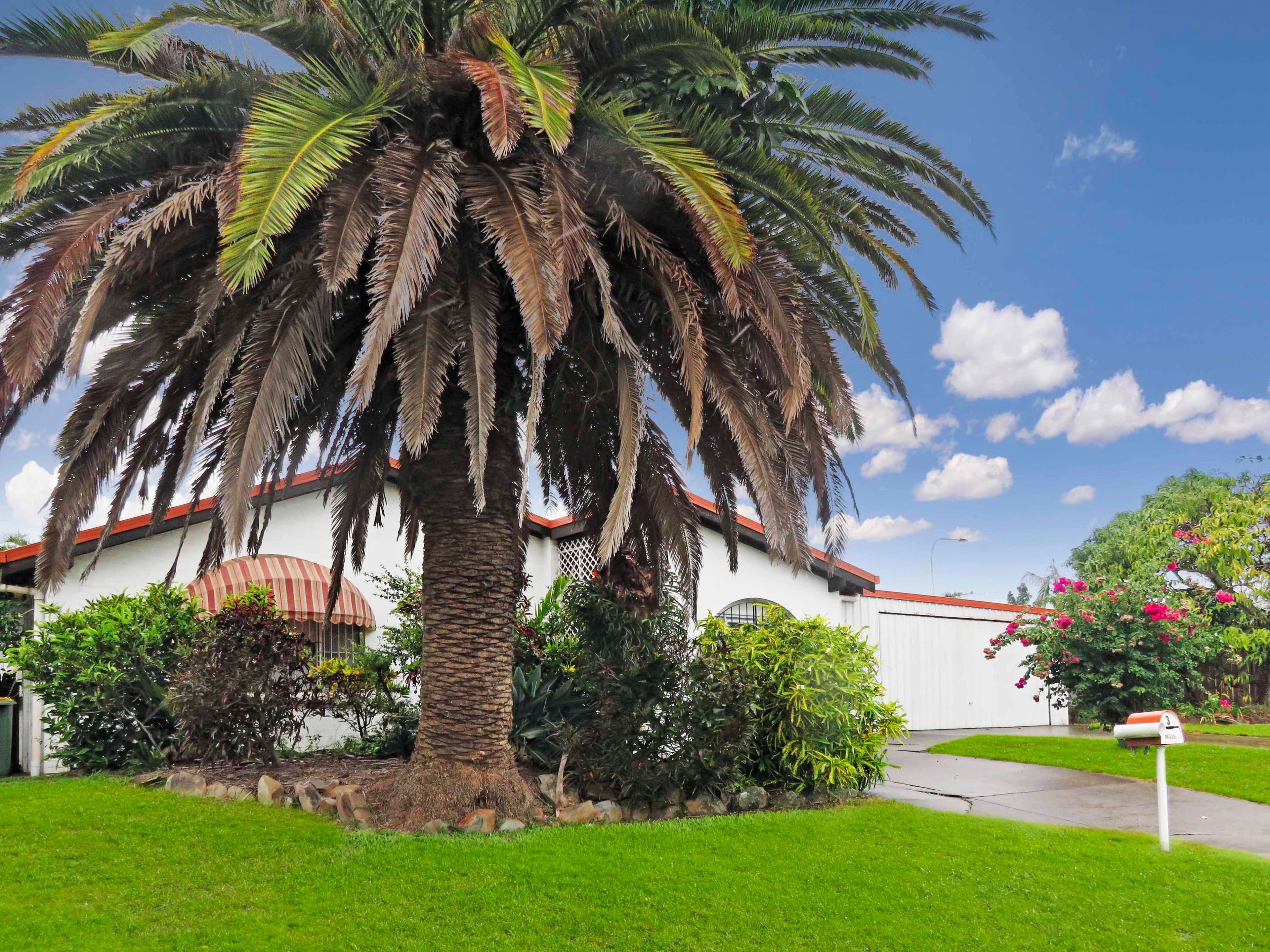 3 Yorkshire Crescent, Mount Warren Park QLD 4207, Mount Warren Park - Image 1