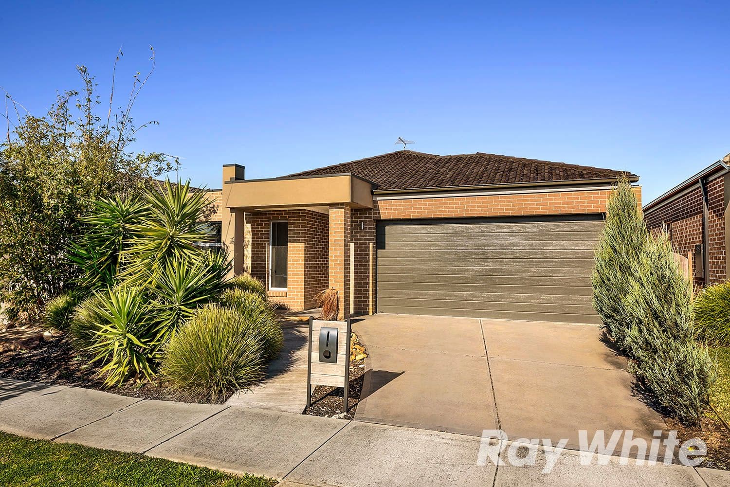 6 Ethereal Way, Sandhurst VIC 3977, Sandhurst - Image 1